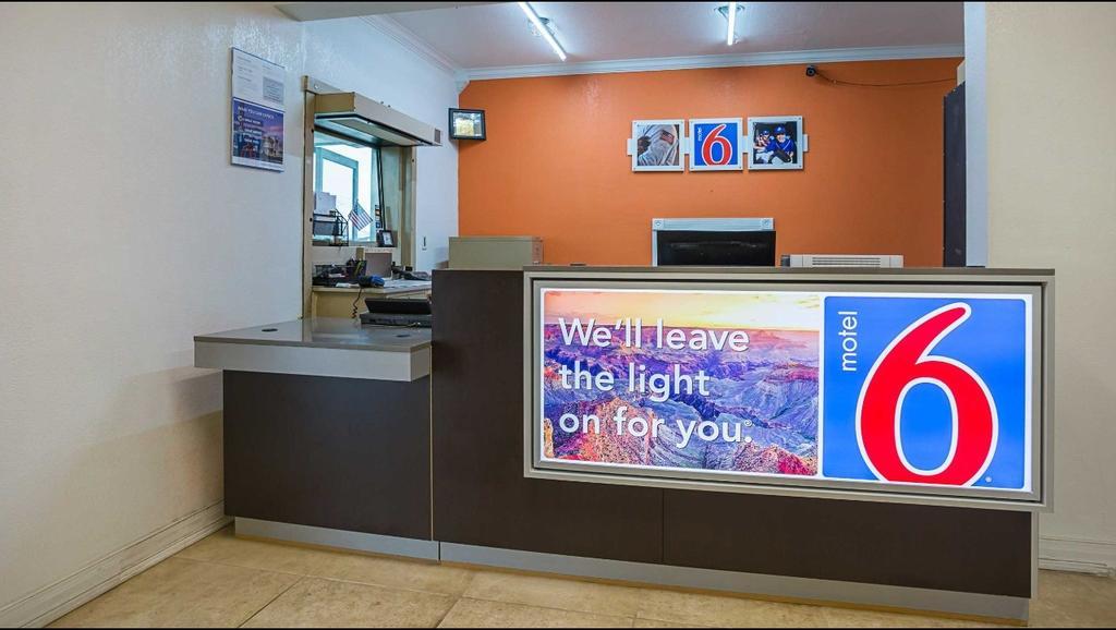 Motel 6-Brinkley, Ar Buitenkant foto