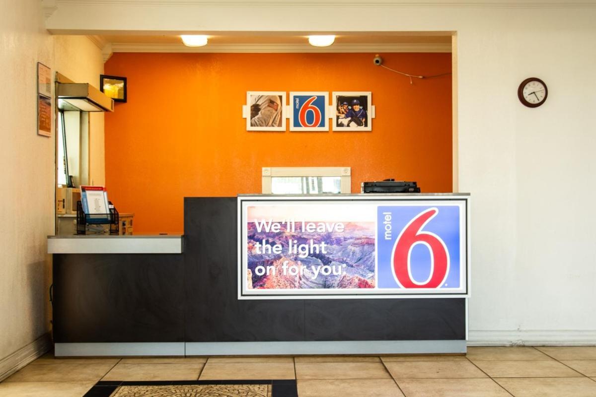 Motel 6-Brinkley, Ar Buitenkant foto